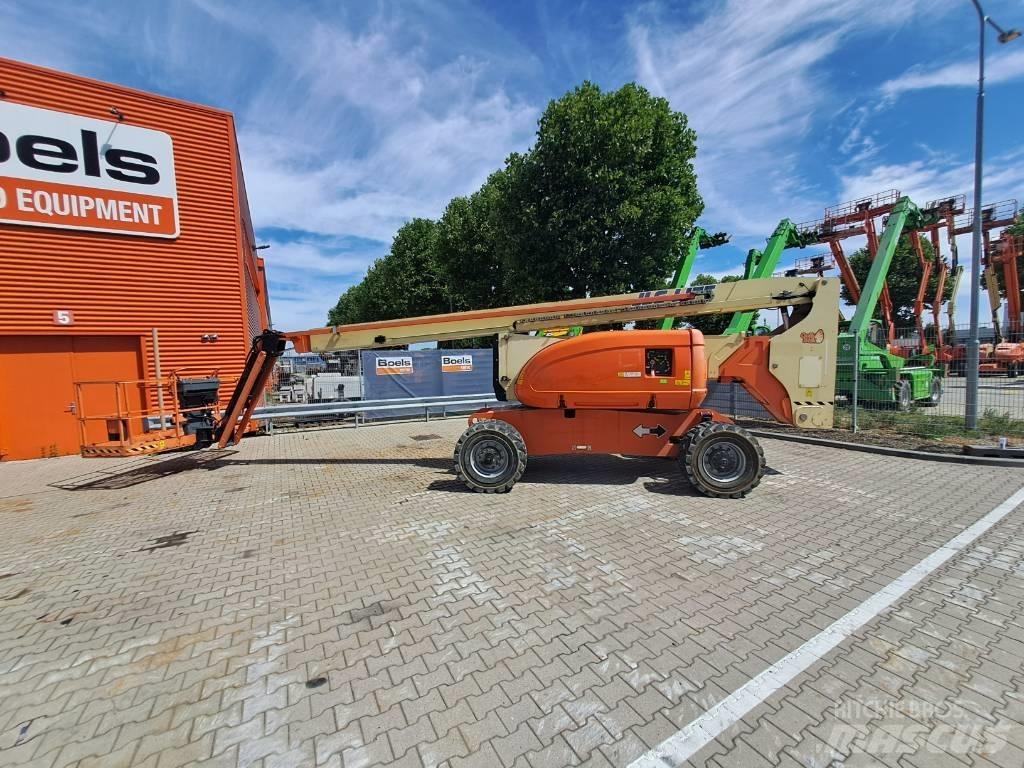 JLG 800AJ Plataformas con brazo de elevación manual