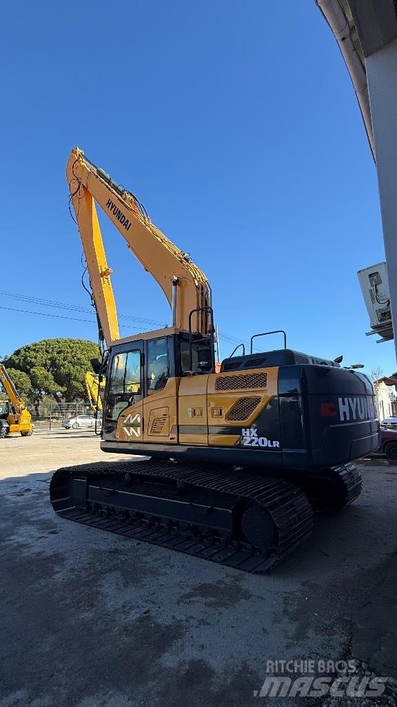 Hyundai HX220 LR Excavadoras de largo alcance