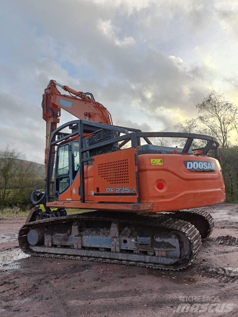 Doosan DX225 Cosechadoras