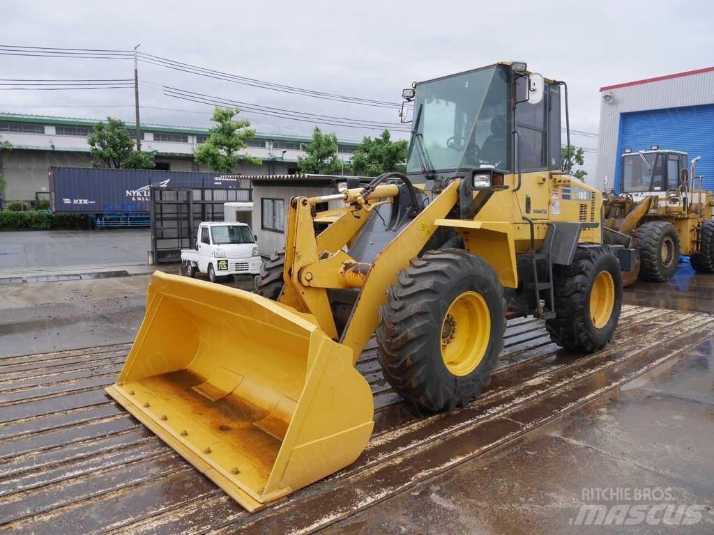 Komatsu WA100-5 Cargadoras sobre ruedas