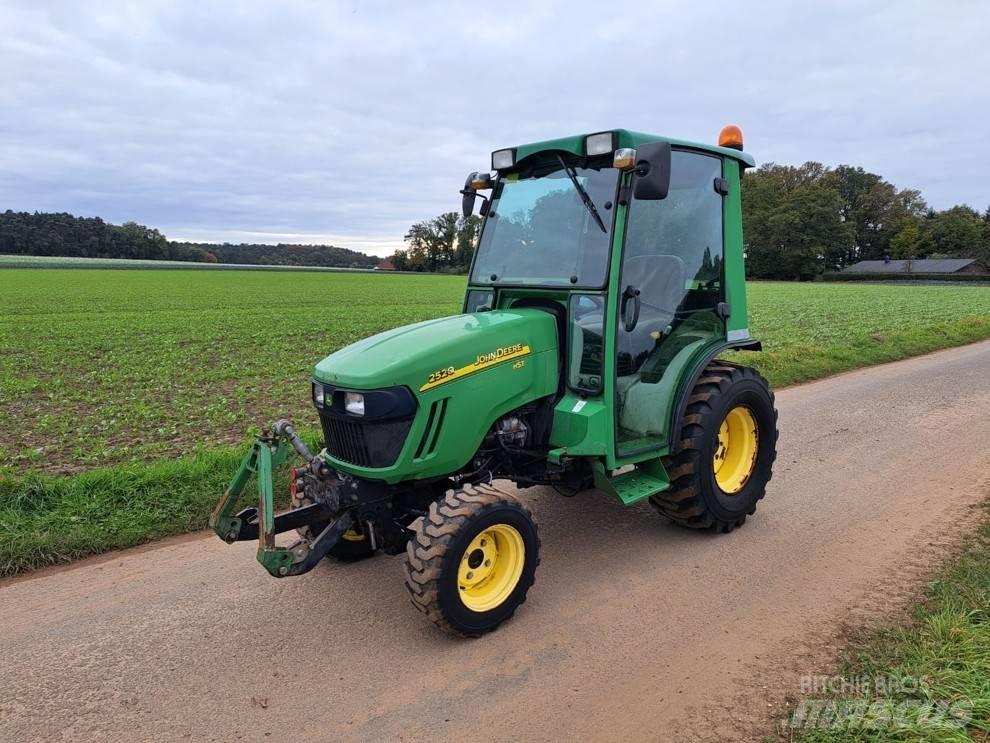 John Deere 2520 Tractores compactos