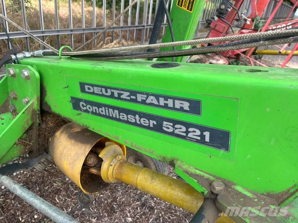 Deutz-Fahr 5221 Rastrilladoras y rastrilladoras giratorias