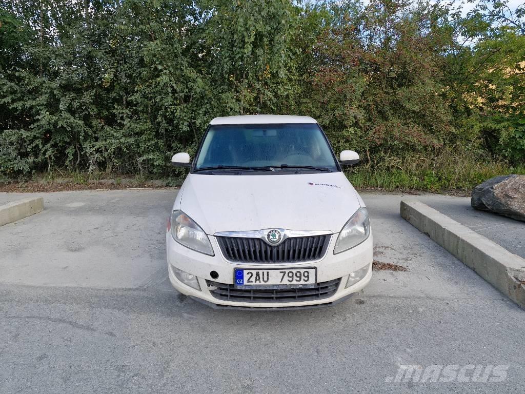 Skoda FABIA Carros