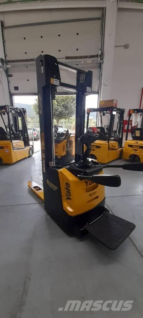 Yale MS12X Montacargas manual