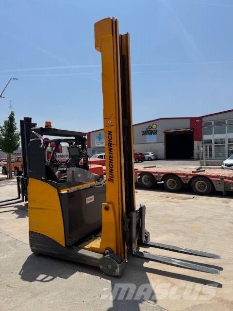 Jungheinrich ETV 216 Montacargas de alcance de gran altura