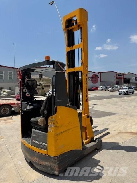 Jungheinrich ETV 216 Montacargas de alcance de gran altura