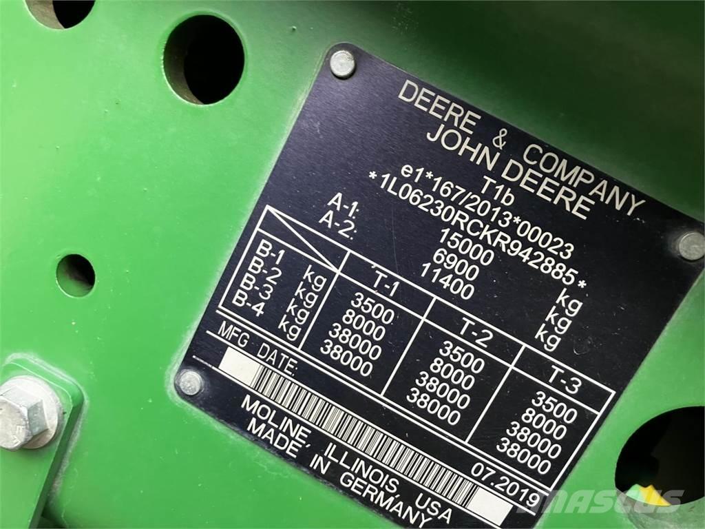 John Deere 6230R Tractores