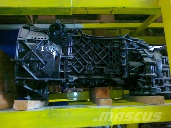 ZF 16 S 151 IT Cajas de cambios