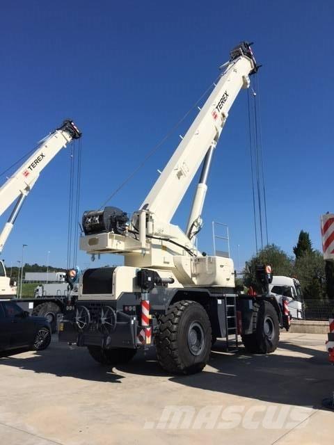 Terex TRT90 Grúas autopropulsadas