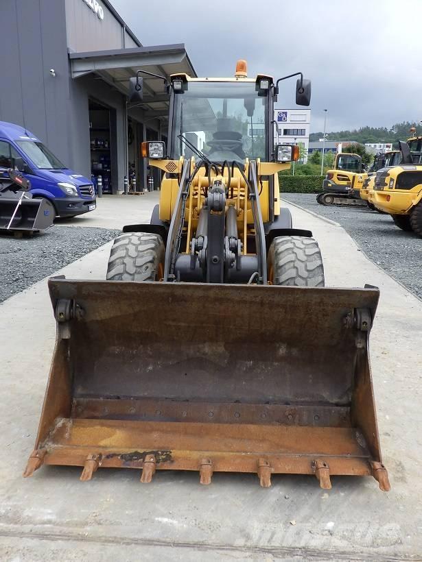 Volvo L 25 F Cargadoras sobre ruedas