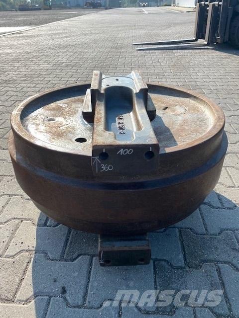 CAT 375 L IDLER USED Orugas