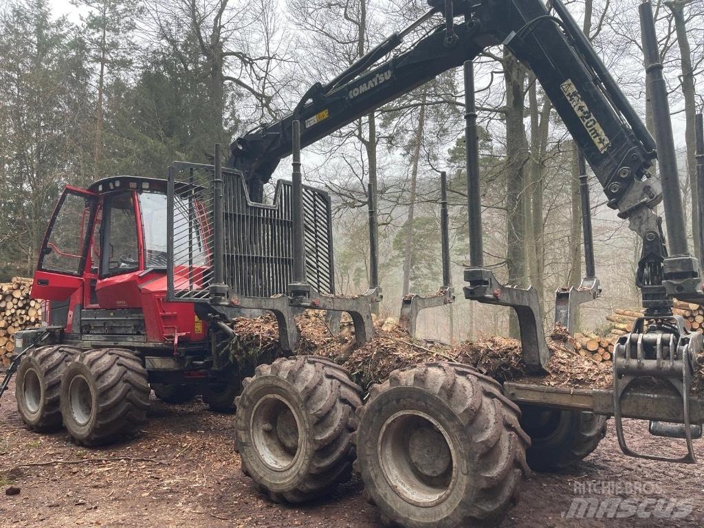 Komatsu 875 Transportadoras