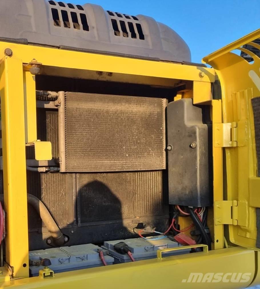 New Holland E 215 B Excavadoras sobre orugas