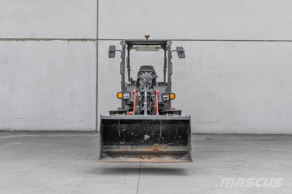 Manitou MLA 3-25 HC Minicargadoras
