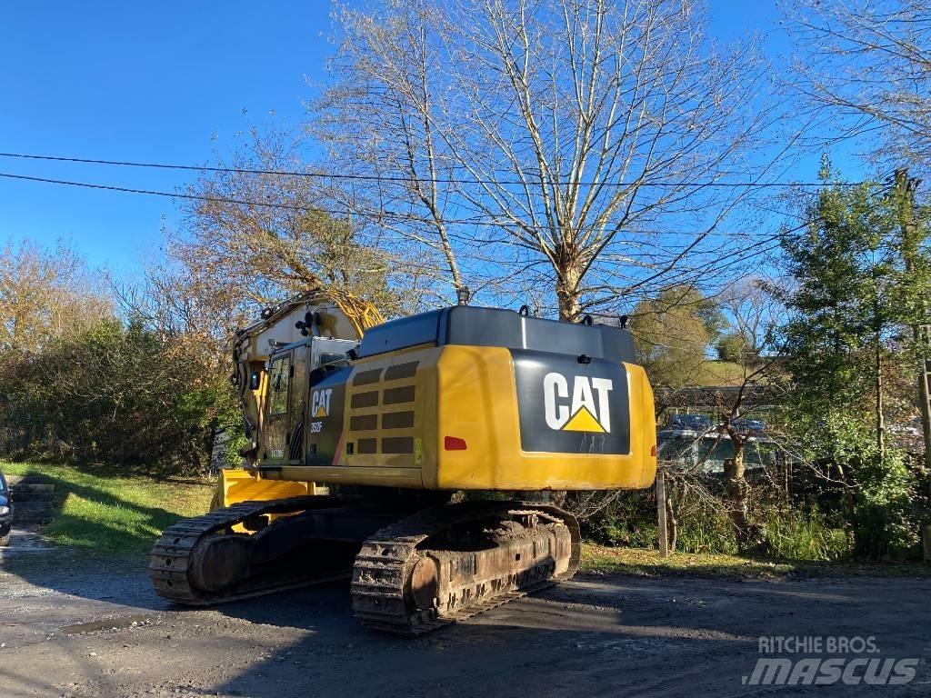 CAT 352 F Excavadoras sobre orugas