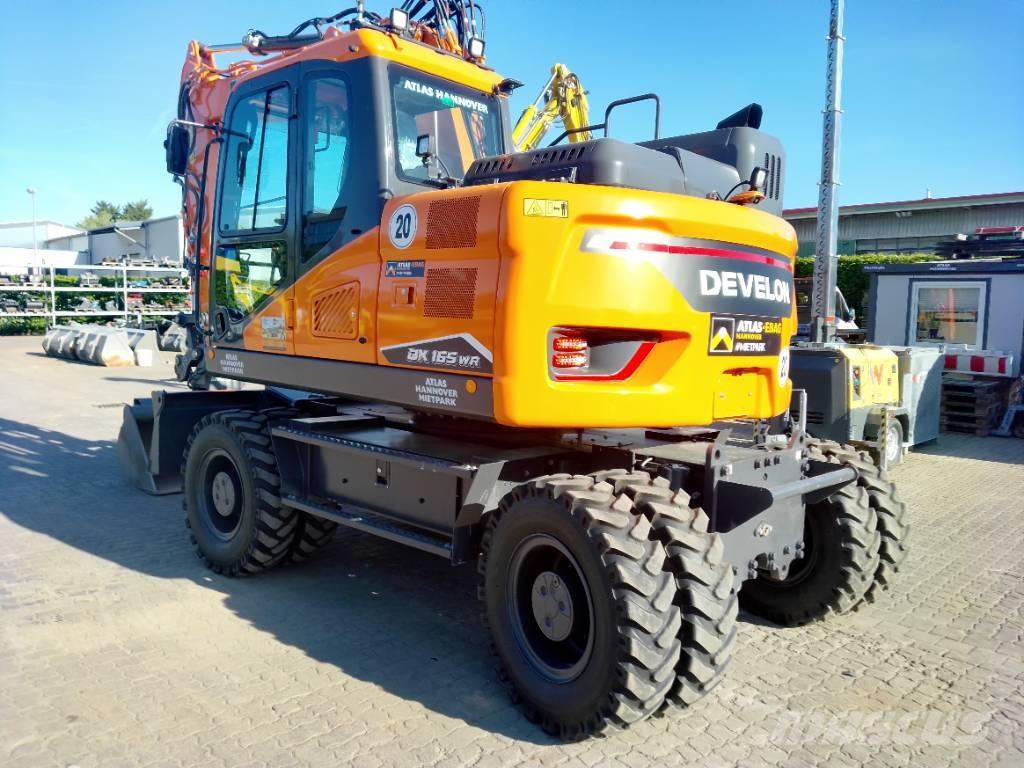 Develon DX 165 WR-7 Excavadoras de ruedas
