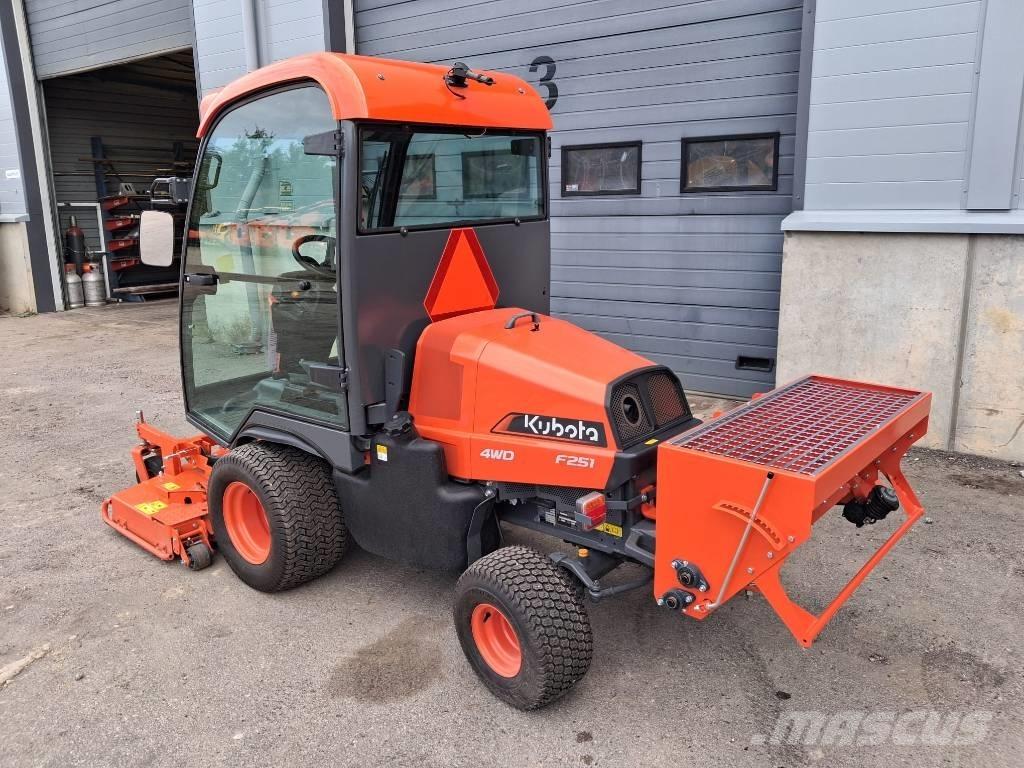 Kubota F 251 Tractores corta-césped