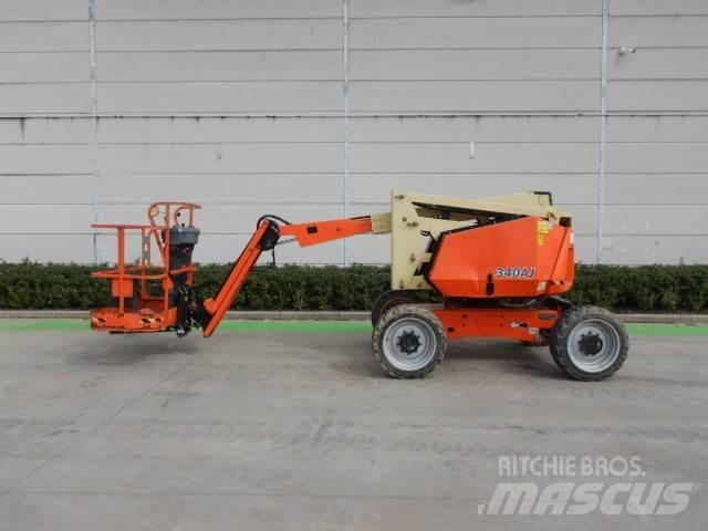 JLG 340AJ Plataformas con brazo de elevación manual