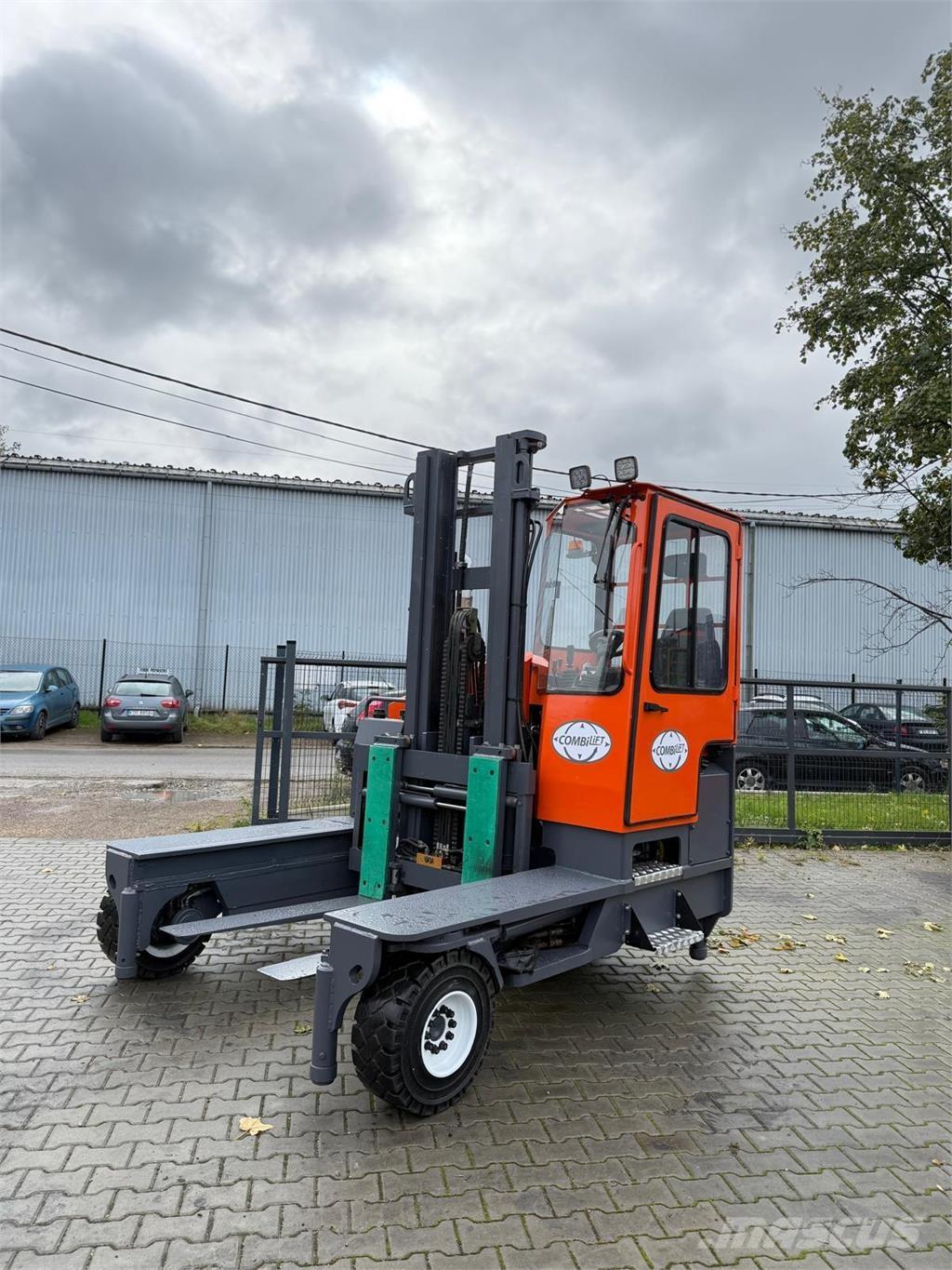 Combilift C5000 XL Montacargas de 4 vías