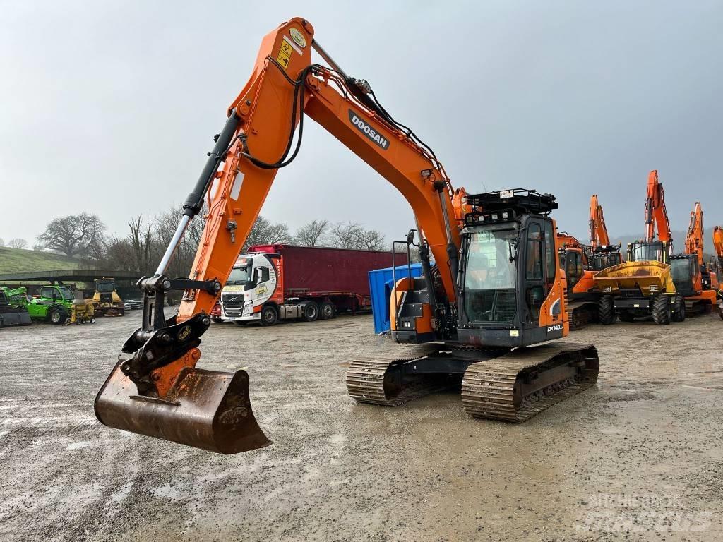 Doosan DX140LCR-5 Excavadoras sobre orugas