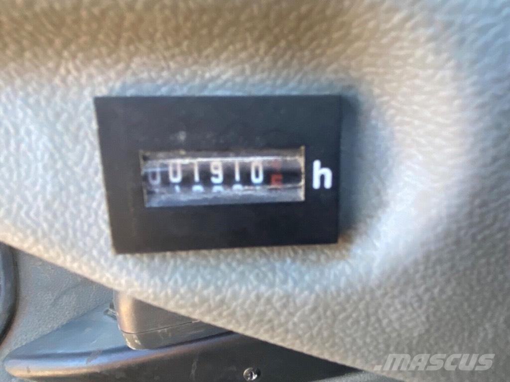 Liebherr R 922 Excavadoras sobre orugas