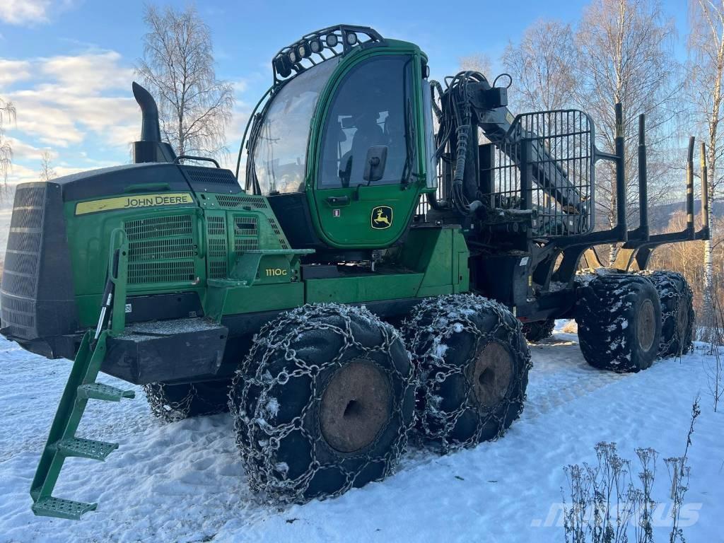 John Deere 1110 G Transportadoras