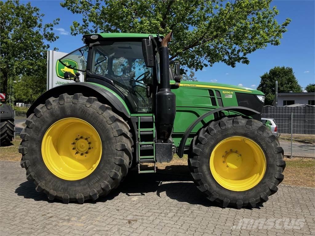 John Deere 6230R Tractores