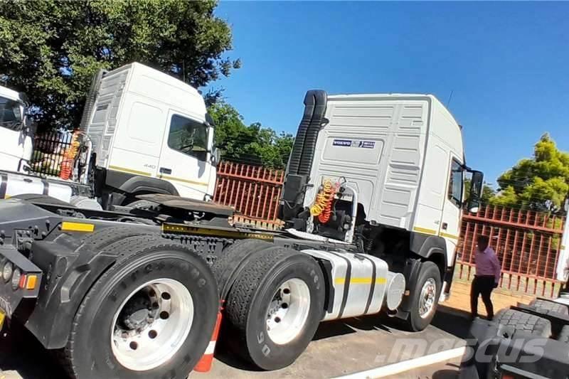 Volvo FMX(4) 440 Otros camiones