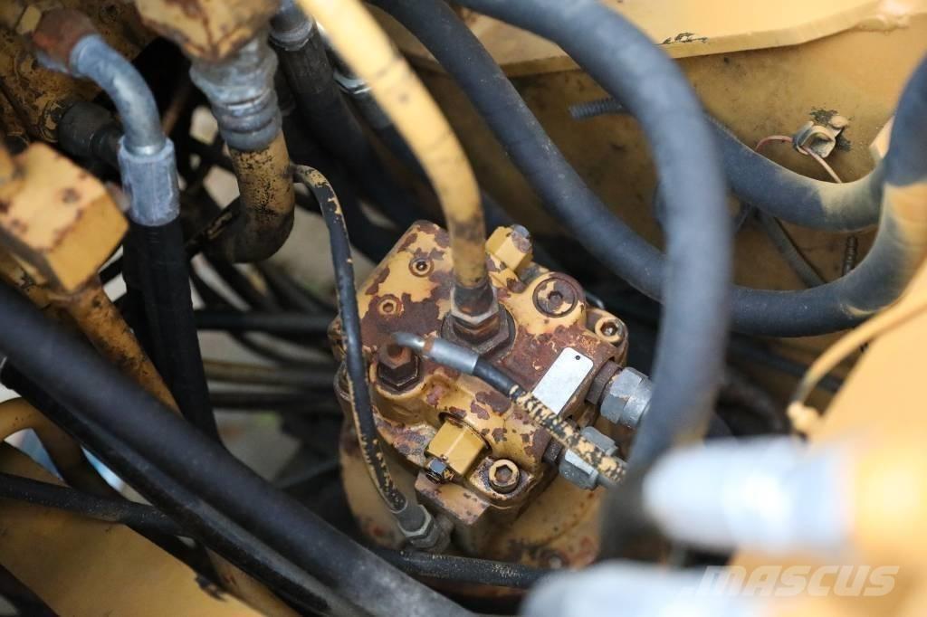 CAT E 70 B Miniexcavadoras