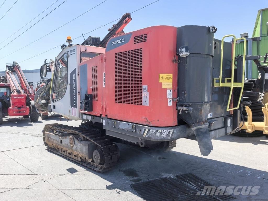 Sandvik DX 800 Perforadora de superficie