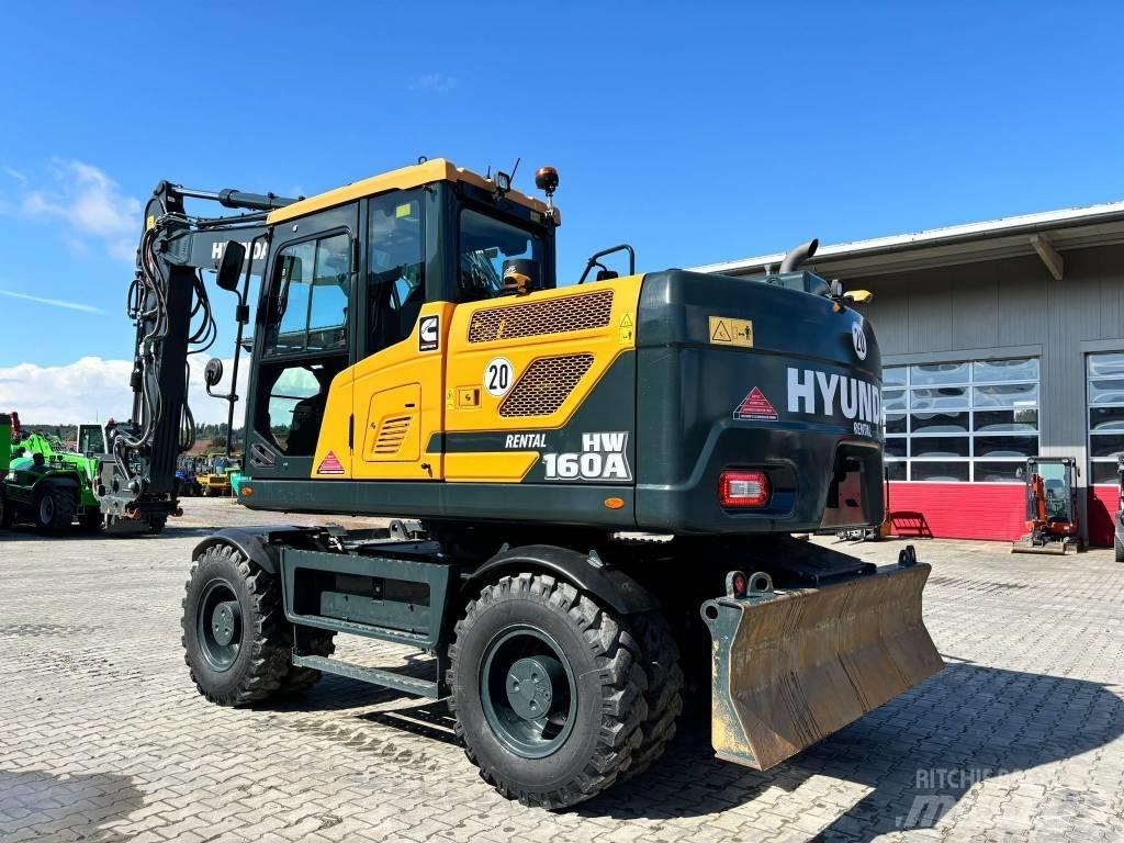 Hyundai HW160A Excavadoras de ruedas