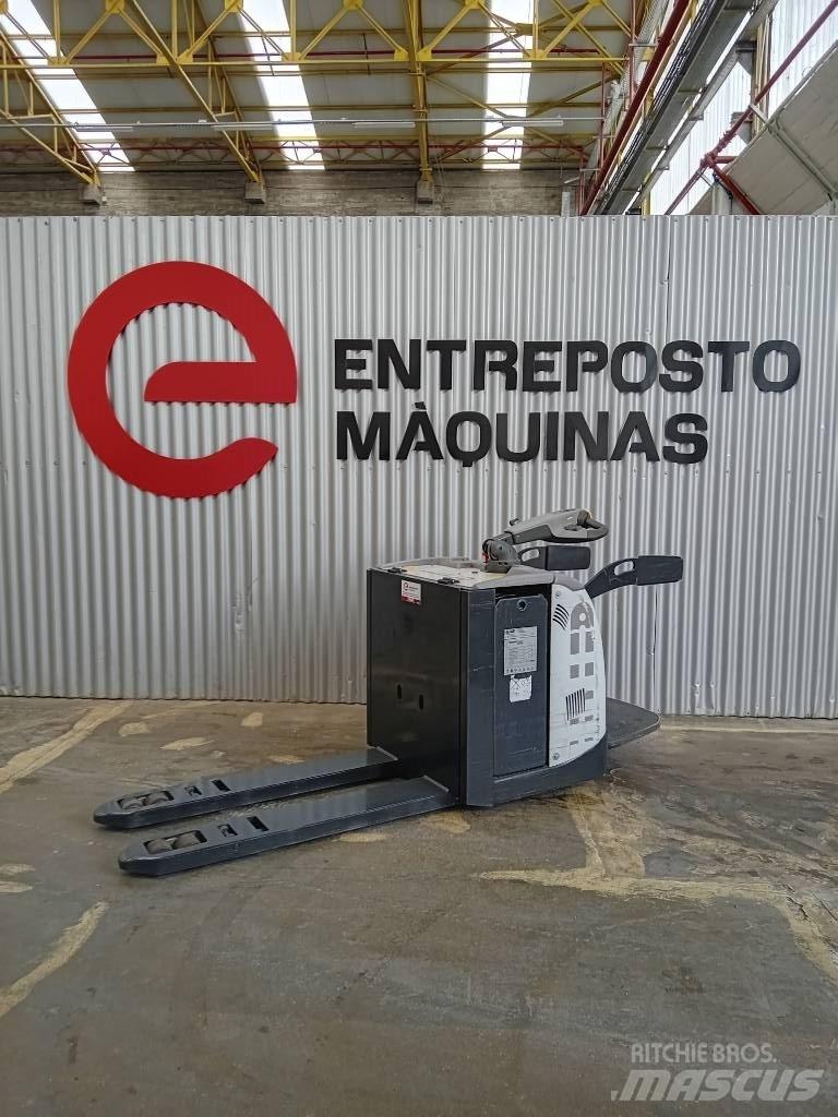 Atlet PLP-200 Montacargas de baja elevación