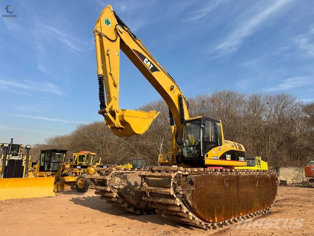 CAT 320CL Excavadoras anfibio