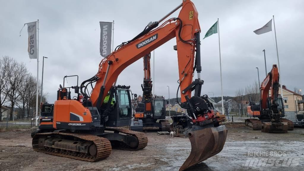 Doosan 235 LCR Excavadoras sobre orugas