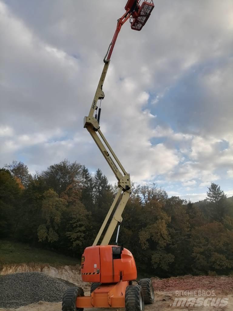 JLG 510 AJ Plataformas con brazo de elevación manual