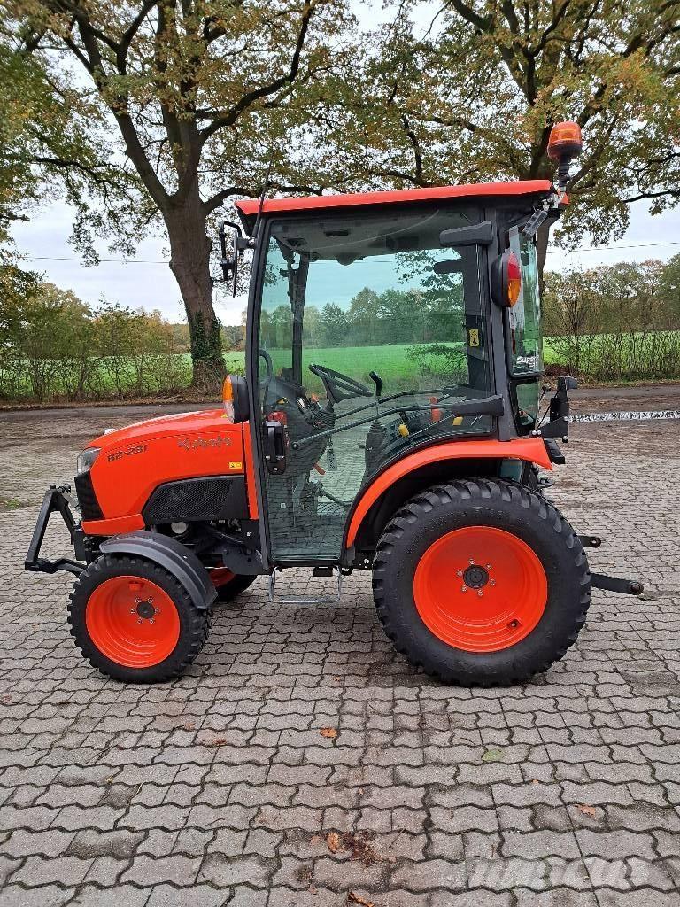 Kubota B2231 H-C Tractores