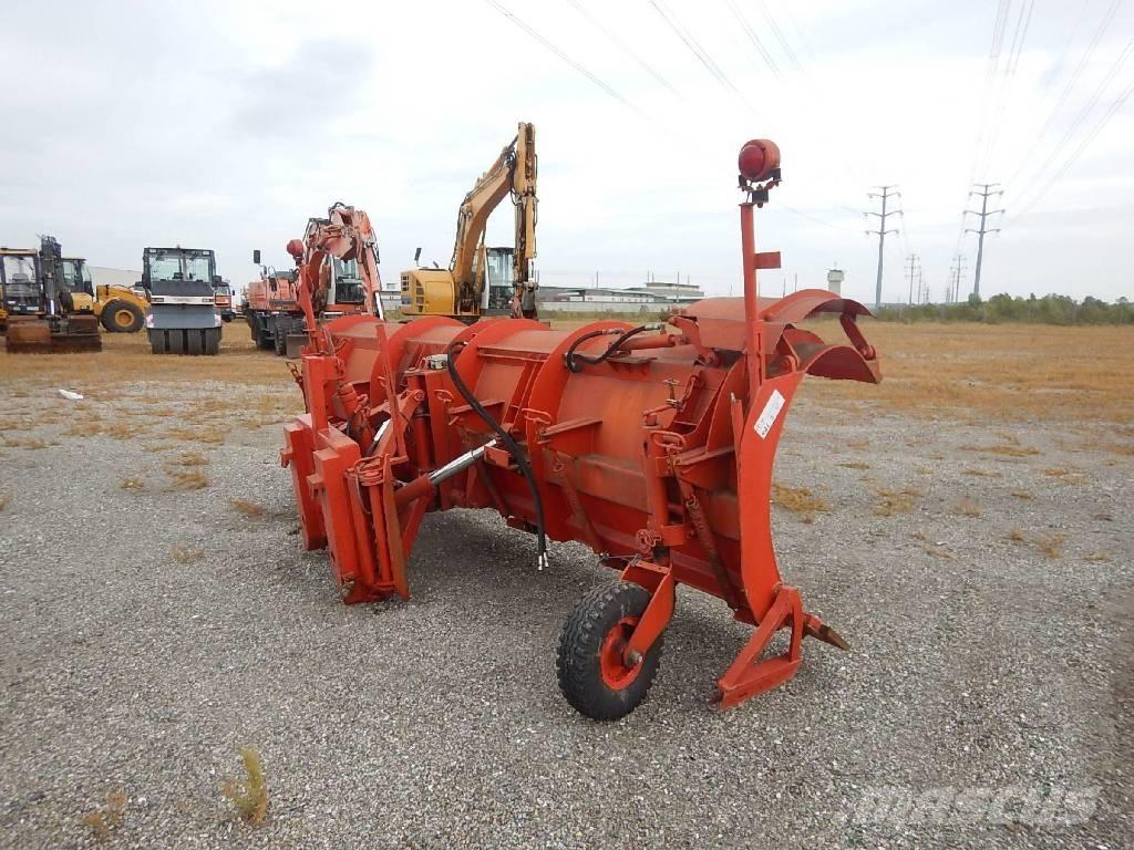 Schmidt SM6 Otras máquinas de jardinería y limpieza urbana