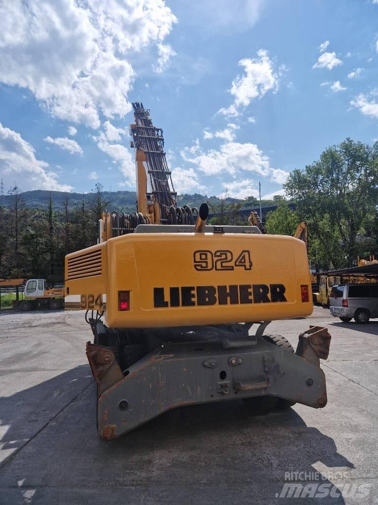 Liebherr A924C Manejadores de residuos industriales