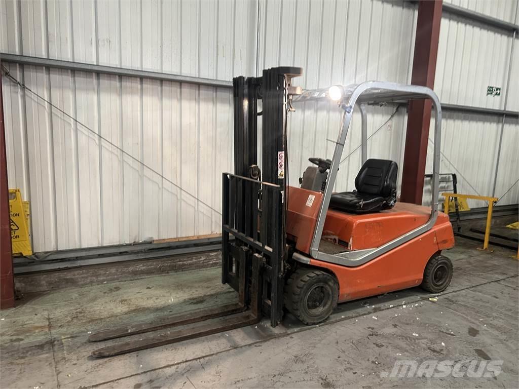 BT CBE20F Carretillas de horquilla eléctrica