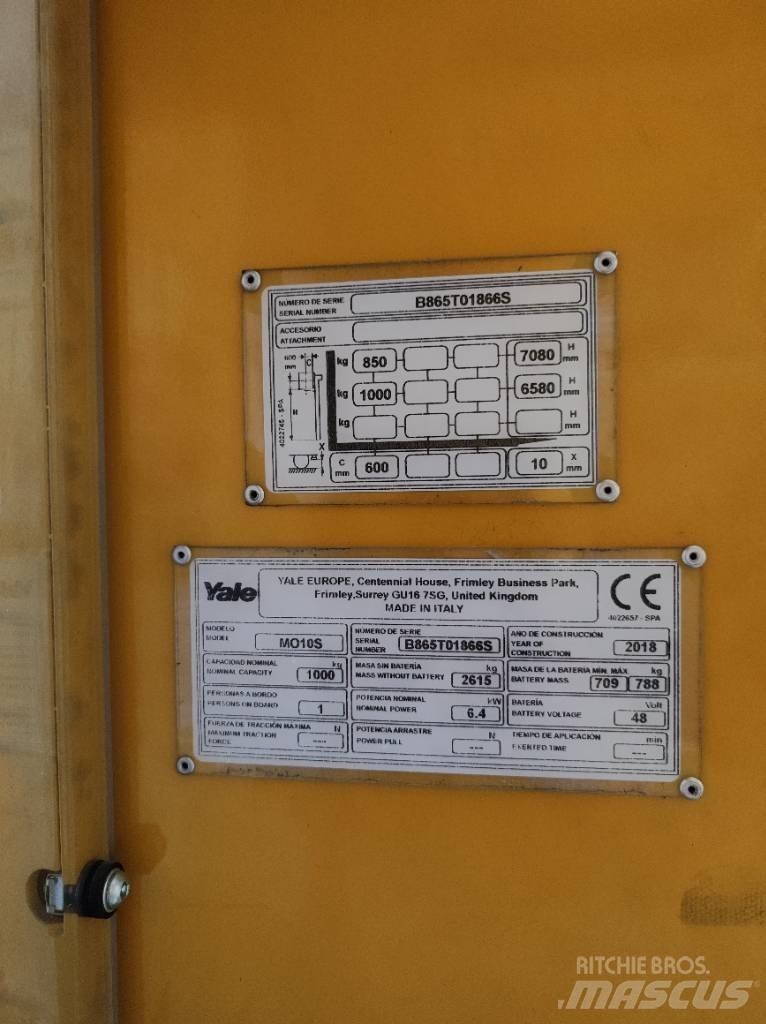 Yale MO10E Montacargas recogepedidos de gran altura