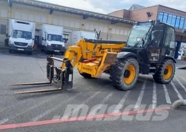 JCB 540-140 Carretillas telescópicas