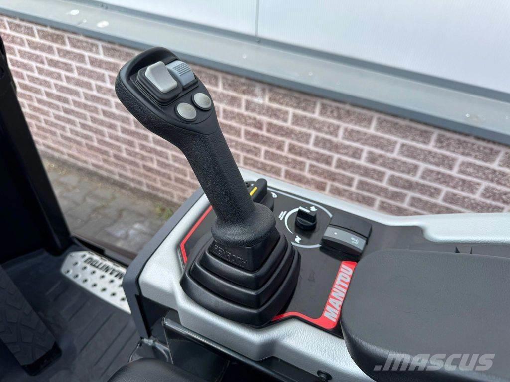 Manitou MLA 5-50 Cargadoras sobre ruedas