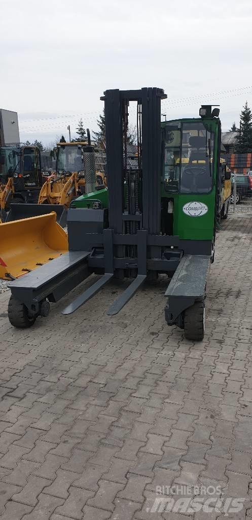 Combilift C 4500 Montacargas de 4 vías