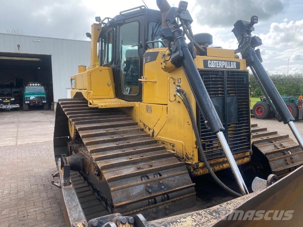 CAT D 6 T LGP Buldozer sobre oruga