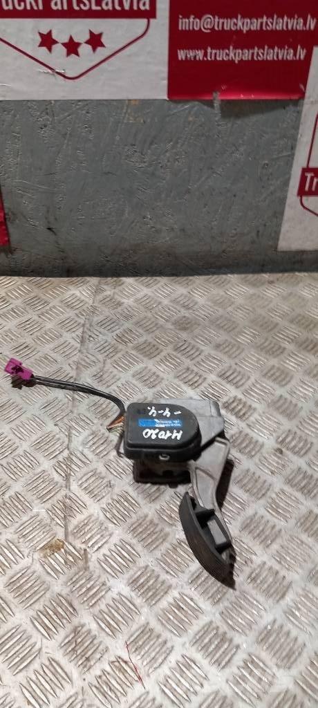 MAN TGA    81259706094 Cabinas