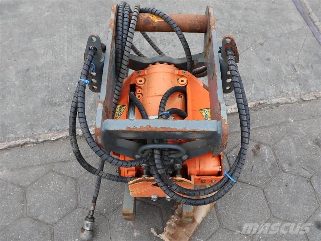  TILT ROTATOR TR07 Conectores rápidos