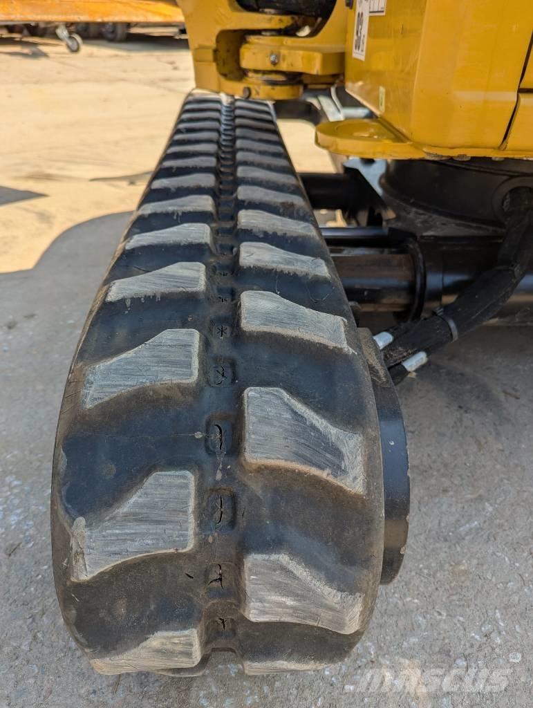 CAT Minibagger 301.8 Miniexcavadoras