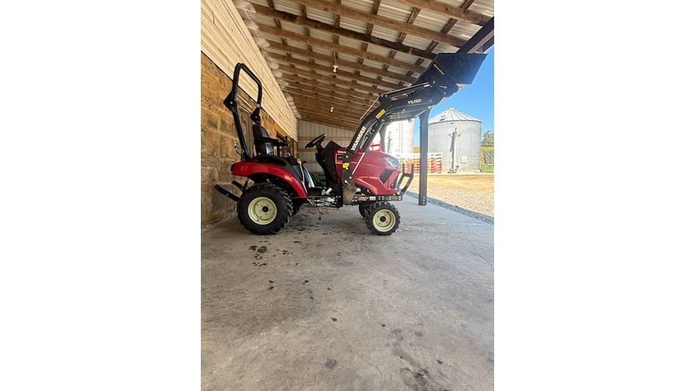 Yanmar SA223 Tractores