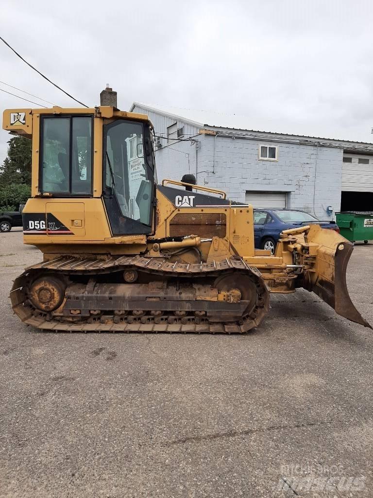 CAT D5GLGP Buldozer sobre oruga