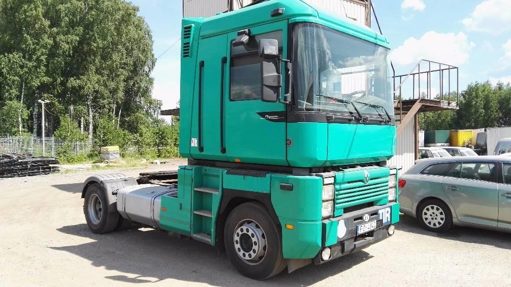 Renault MAGNUM Camiones tractor